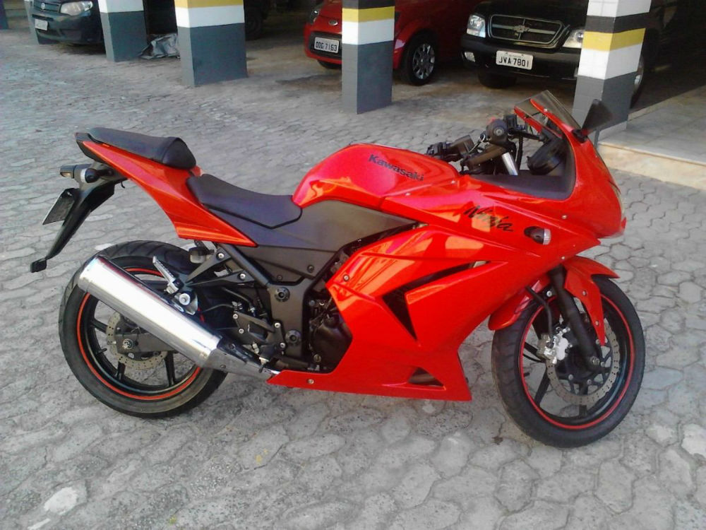 kawasaki-ninja-250r-vermelha-ano-2009_MLB-F-3272386904_102012