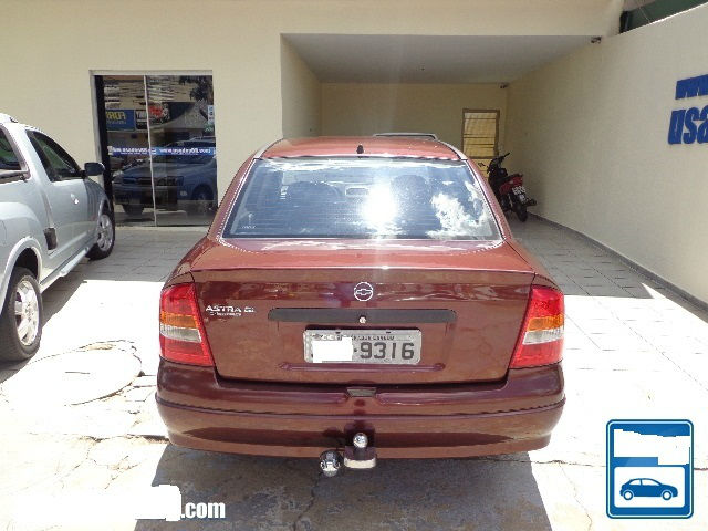 20121207-chevrolet-astra-sedan-vermelho-19998401