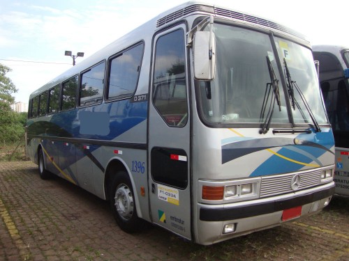 ONIBUS RODOVIÁRIO O 371RS ANO 89 - 1