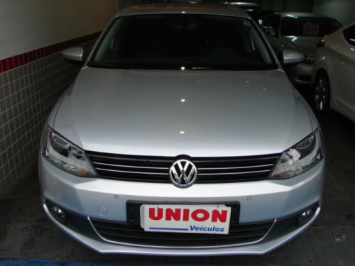 jetta preta