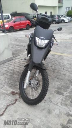 XRE300 Frente