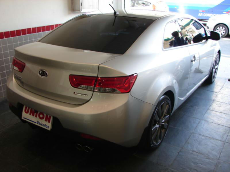 cerato coupe 2