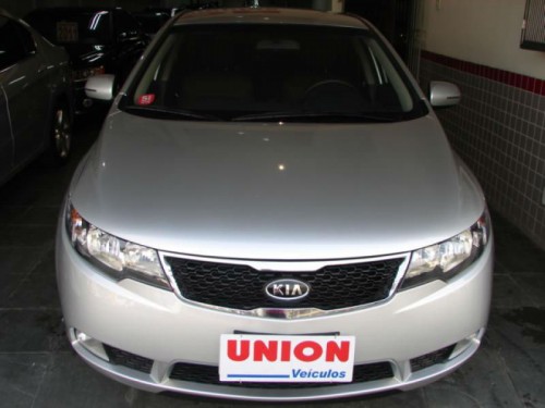 cerato prata frente