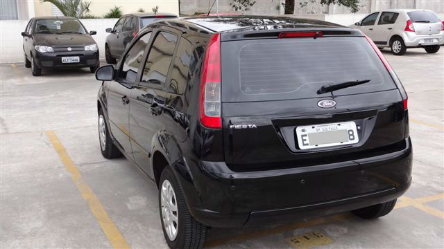 FIESTA HATCH 1.0 FLEX – ANO: 2011 / MODELO: 2012