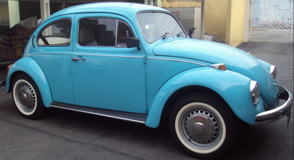 FUSCA AZUL