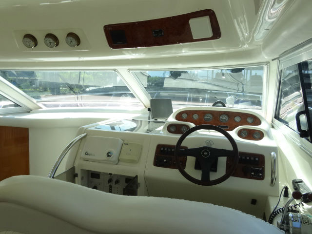 Cranchi 38 (02)
