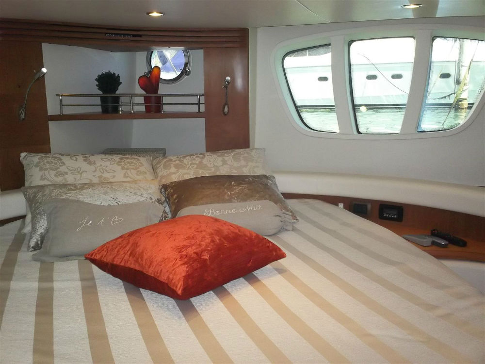Intermarine AZ 600 (04)