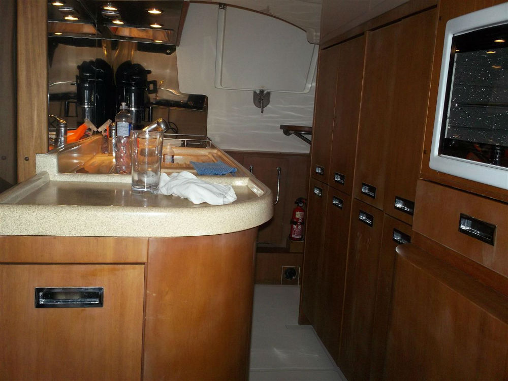 Intermarine AZ 760 (07)