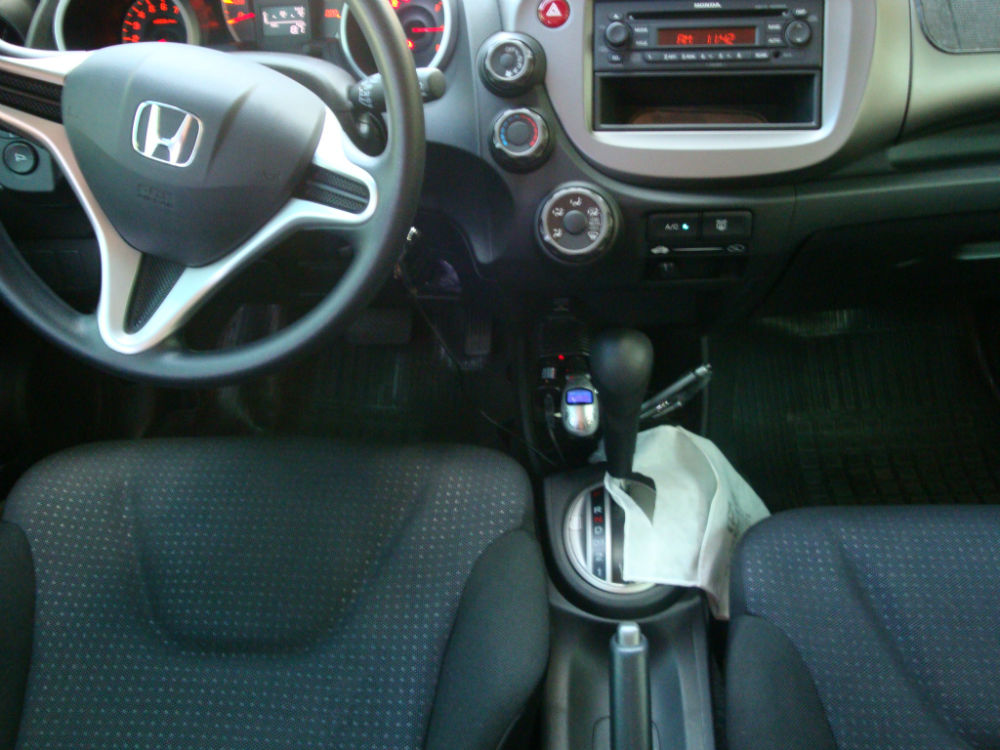 8 - INTERIOR IMPECÁVEL