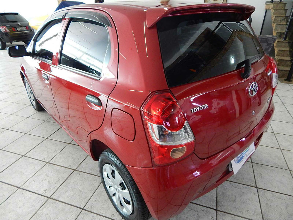 etios2322_4