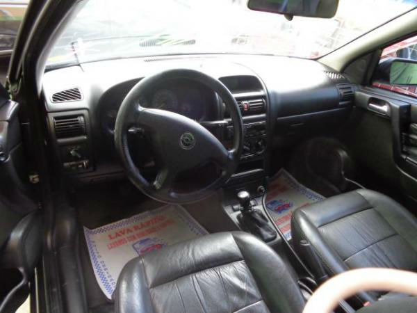 carro, gm, astra, hb, 2p, advantage, ano, 2005, modelo, 2006, flex, cinza, banco+de+couro, ar+condicionado, alarme, trava+eletrica, direção+hidraulica, vidro, trava+eletrica, 2.0, manual 7