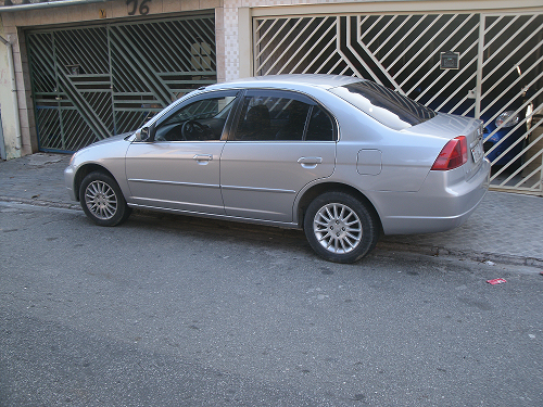 lateral esquerda civic