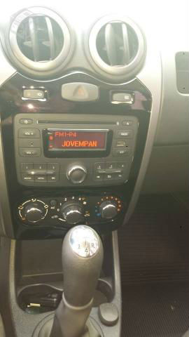 redio sandero