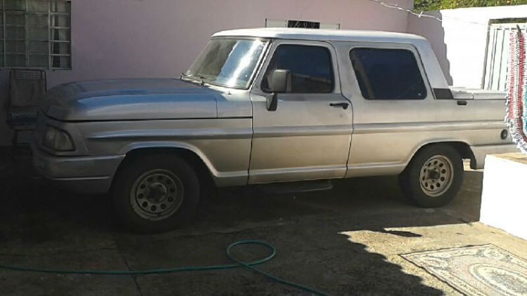 F1000