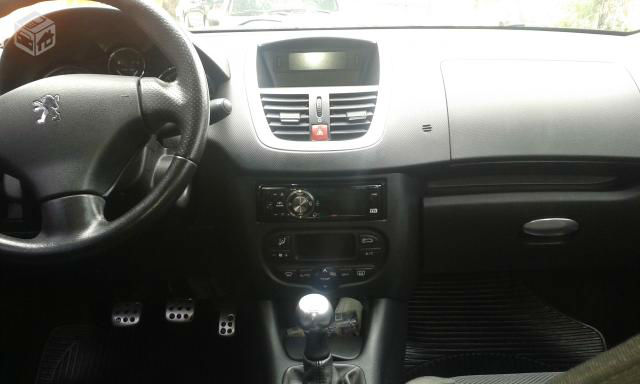 CARRO 2