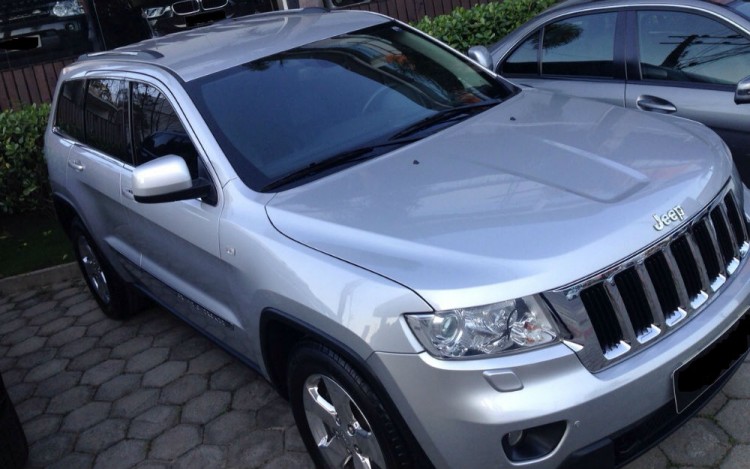 Grand Cherokee Laredo