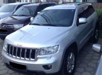 Grand Cherokee Laredo