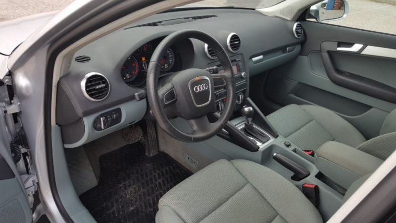 Audi 10