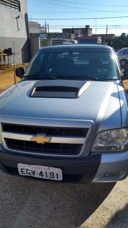 S10 9