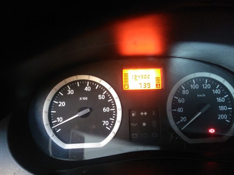 690