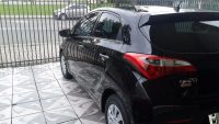 traz esq hb20 preto
