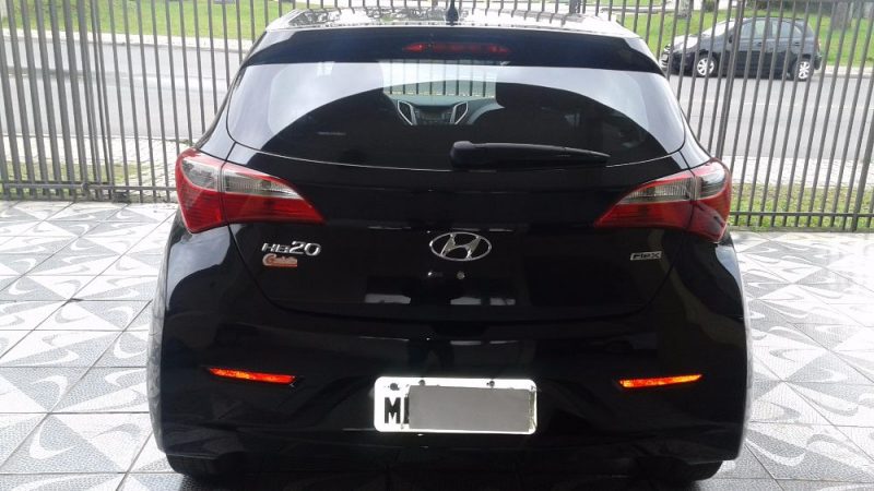 traz hb20 preto
