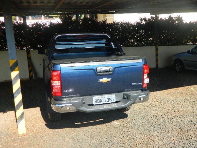 s10 003