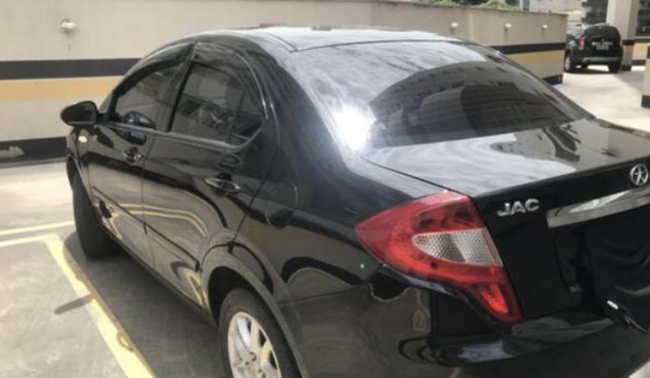 LATERAL E FUNDO