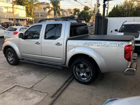 nissan-frontier-2.5-se-attack-4x2-cd-turbo-eletronic-diesel-4p-manual-wmimagem17510618924
