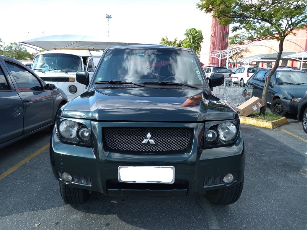 PAJERO TR4 - FRENTE COMPLETA