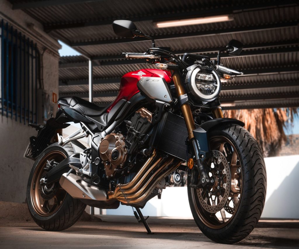 Honda CB650R 2023 Vermelha